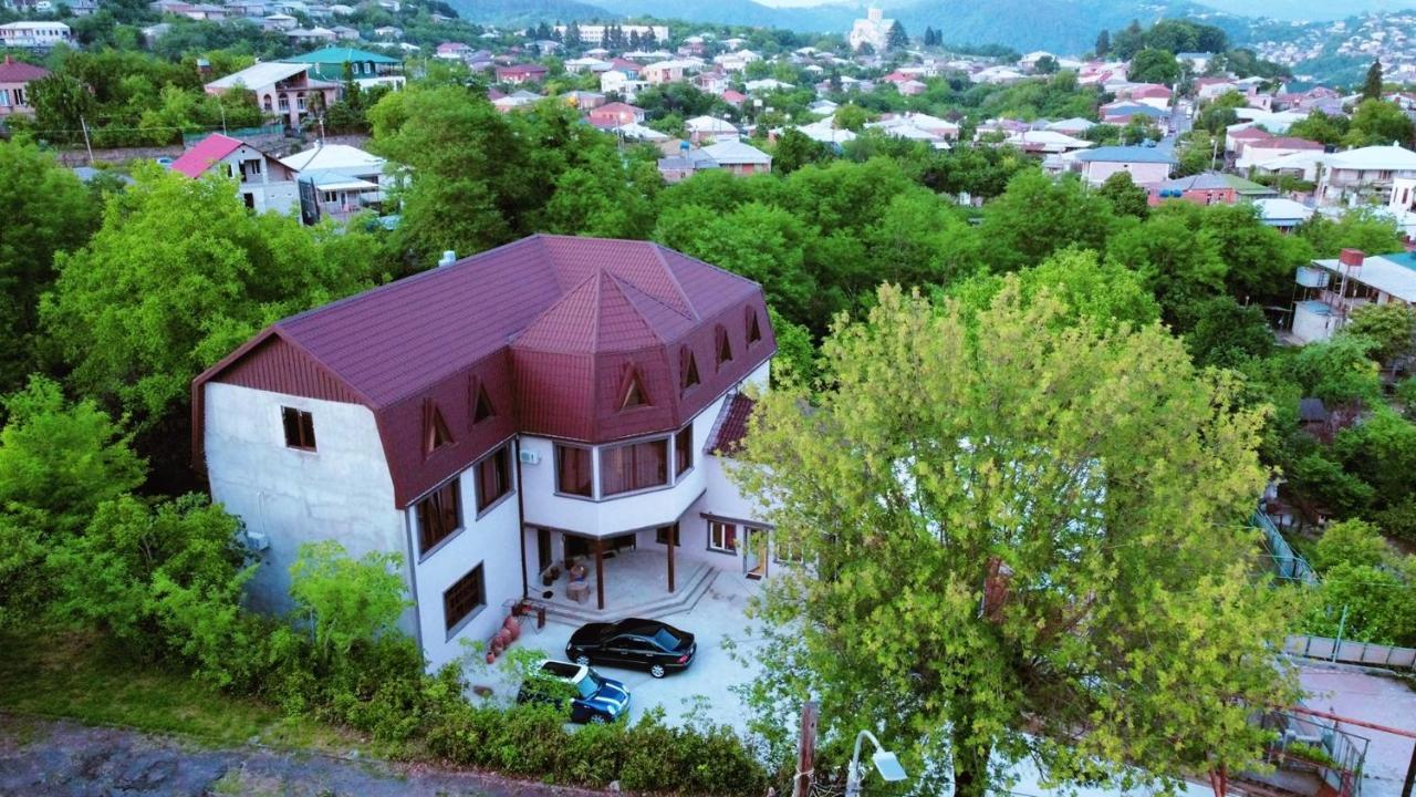 Inaisi Hotel 쿠타이시 외부 사진