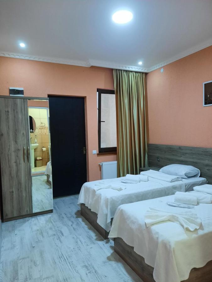 Inaisi Hotel 쿠타이시 외부 사진