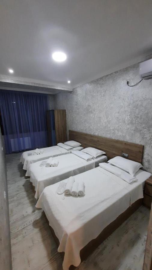 Inaisi Hotel 쿠타이시 외부 사진